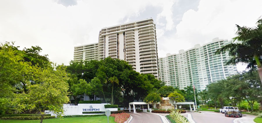 Hamptons Condominiums Aventura for sale and rent