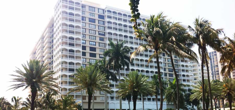 Balmoral Condominiums at Bal Harbour for sale and rent